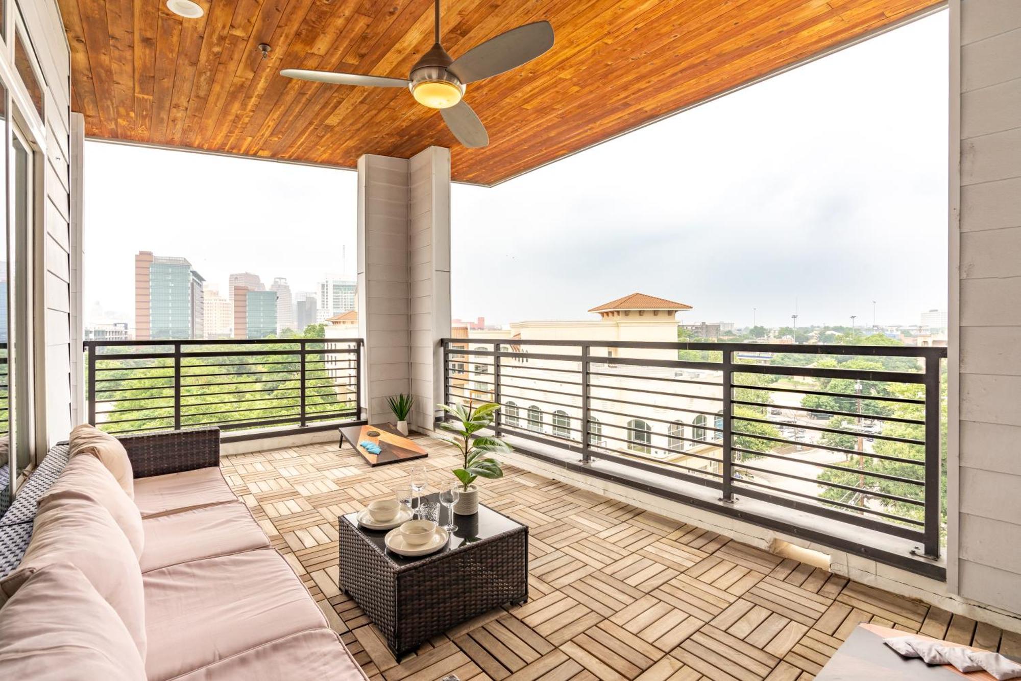 Riverwalk Penthouse Oasis W/Free Parking Gym Pool San Antonio Exteriör bild