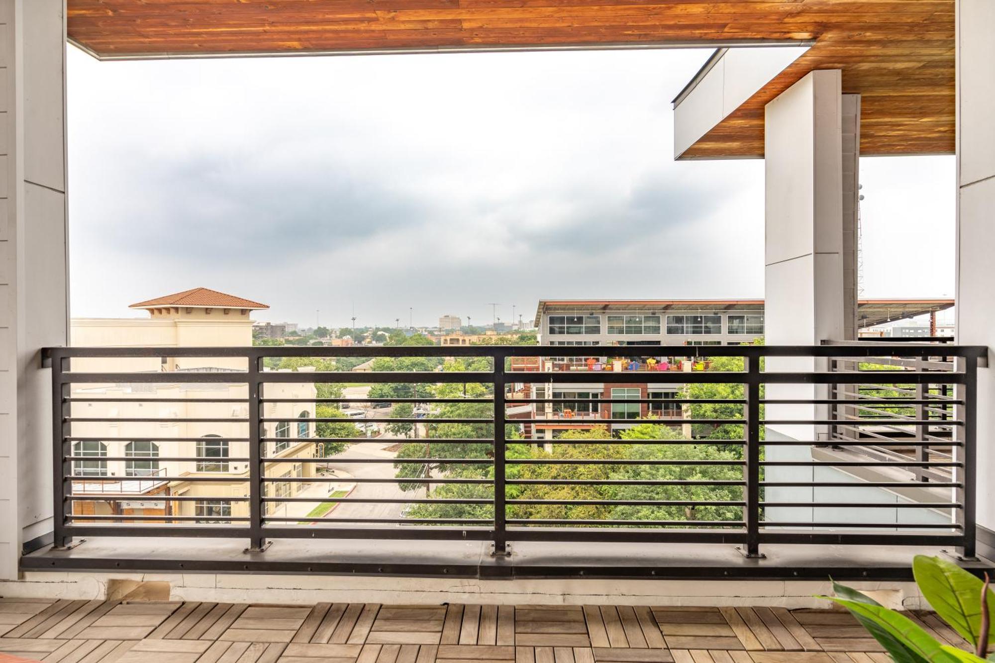 Riverwalk Penthouse Oasis W/Free Parking Gym Pool San Antonio Exteriör bild