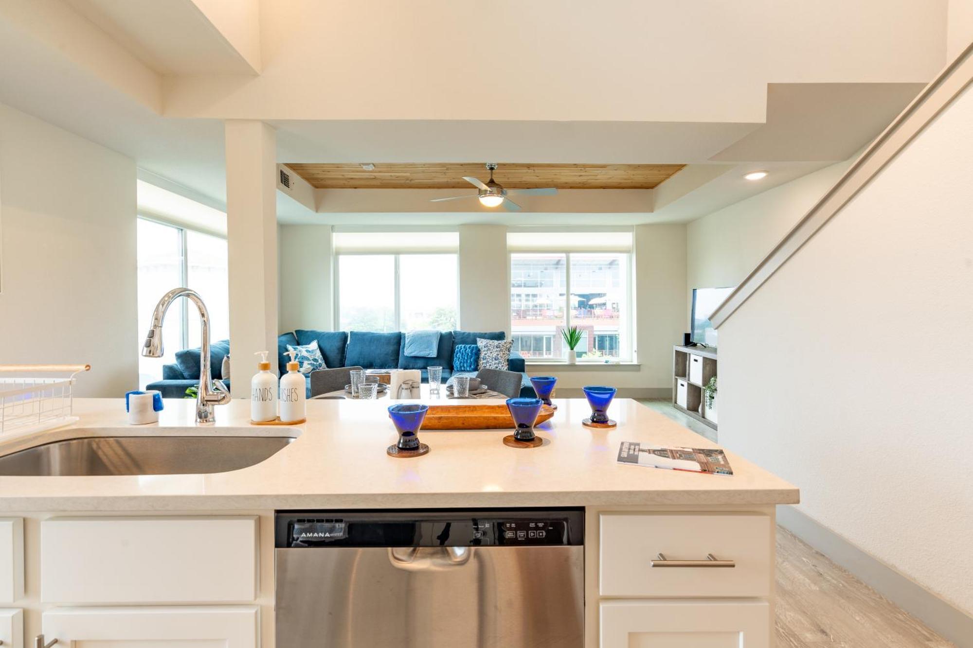 Riverwalk Penthouse Oasis W/Free Parking Gym Pool San Antonio Exteriör bild